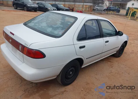 1997 Nissan Sentra Gle/Gxe/Xe z USA, uszkodzony, nr VIN 1N4AB41D6VC761716